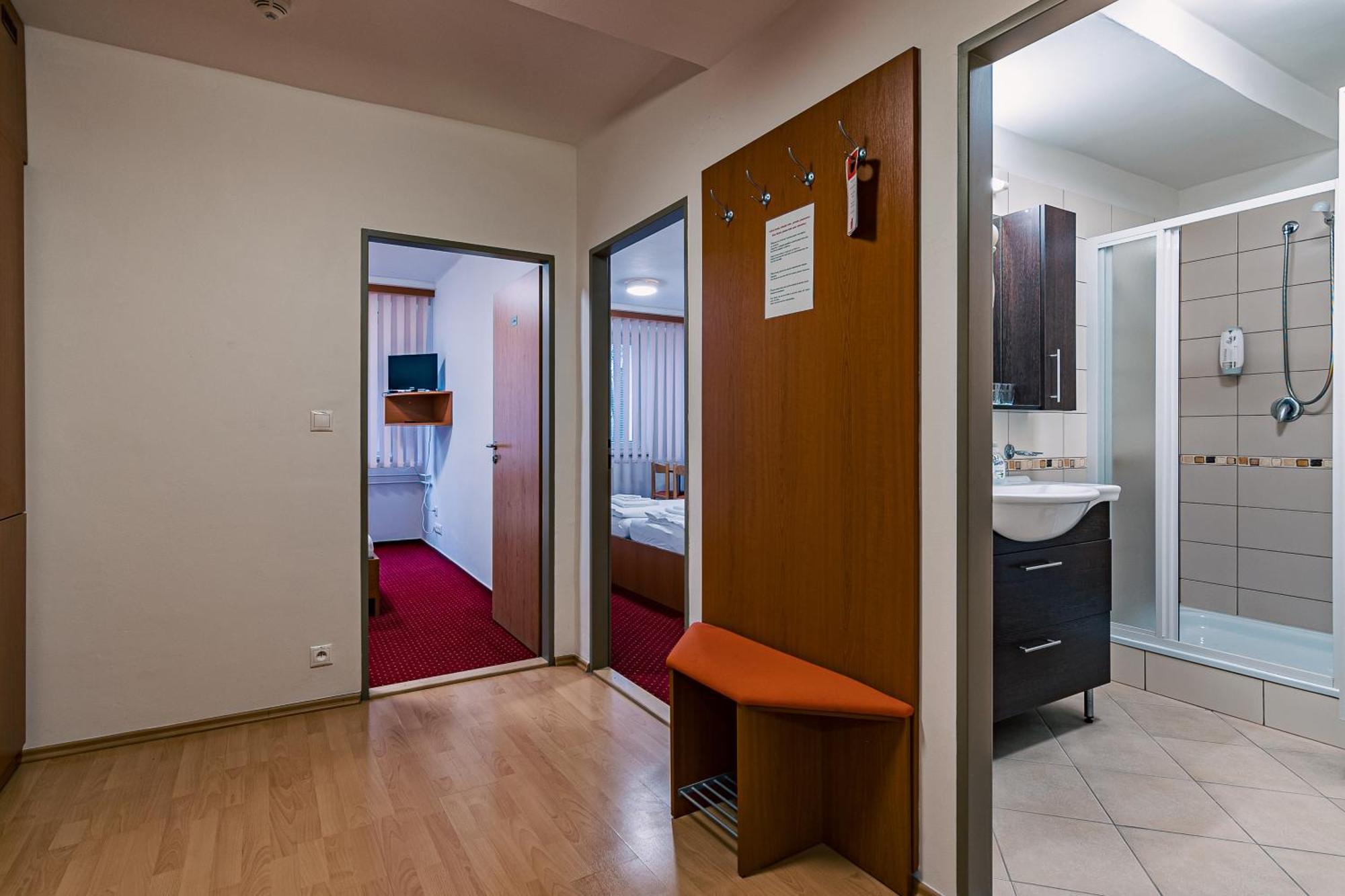 Hotel Garni Vsb Οστράβα Εξωτερικό φωτογραφία